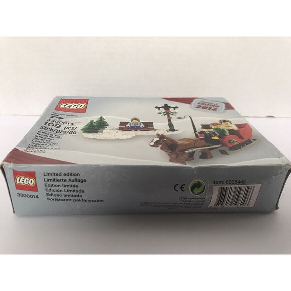LEGO 3300014 Christmas Holiday set NEW 2012 - Picture 4 of 8